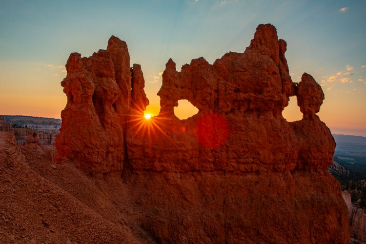 Scenic view of Lake Powell